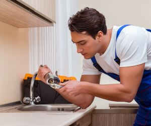 About Emergency plumbing pros Fairfax, IA